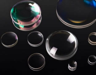 Utilidad del vidrio en la óptica